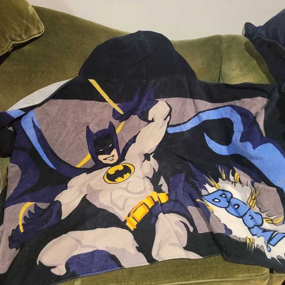 Retired Pottery Barn Kids Hooded Batman DC Comics Beach Bath Towel 30”x 50” 2013